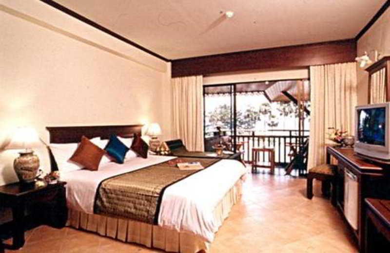 Baan Karonburi Resort Екстериор снимка