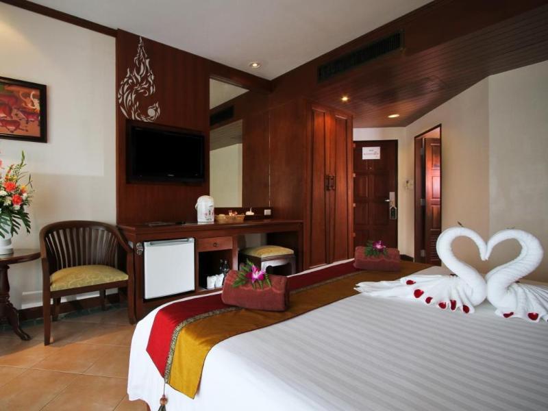 Baan Karonburi Resort Екстериор снимка