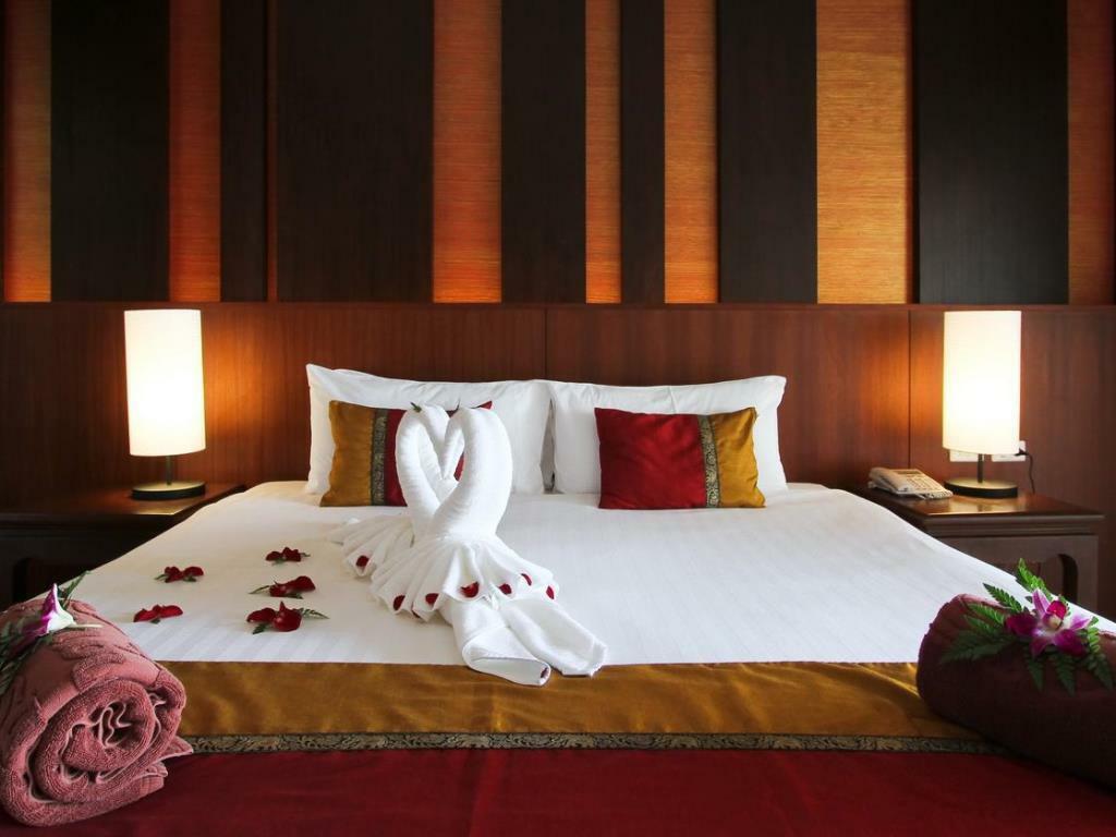 Baan Karonburi Resort Екстериор снимка